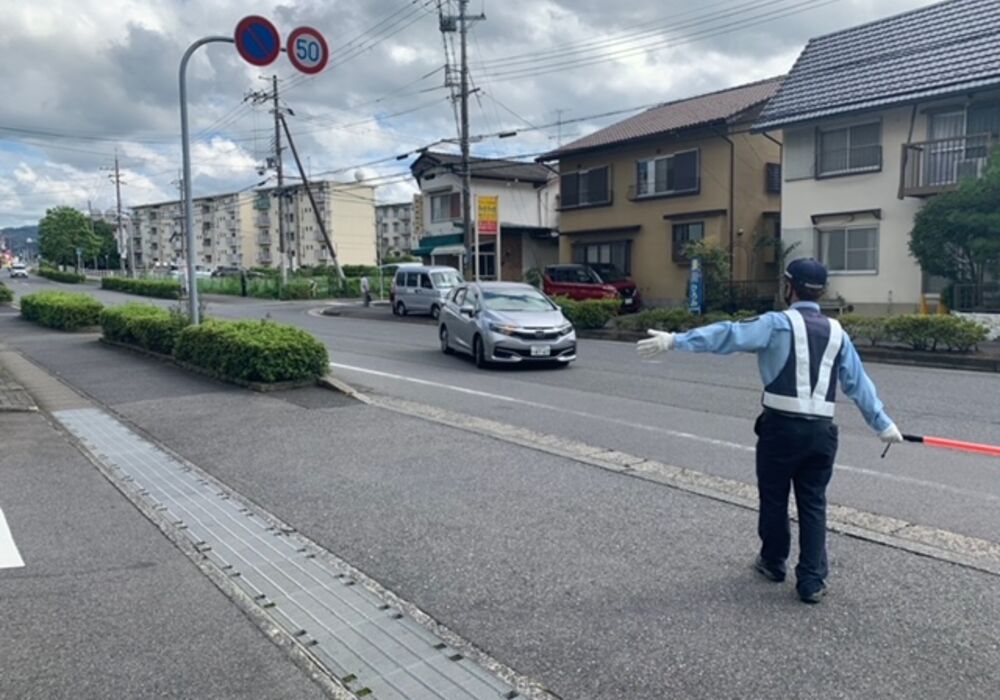 警備員